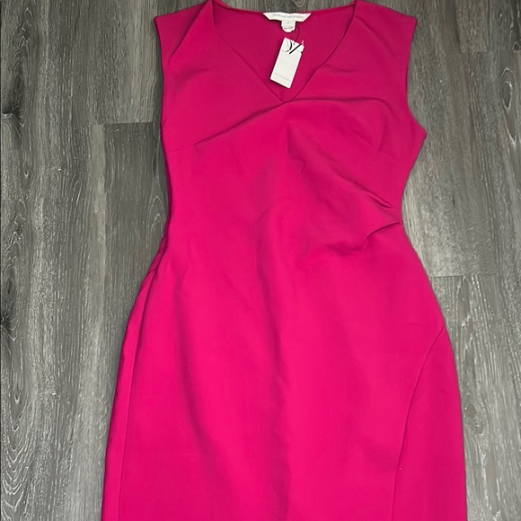 Diane Von Furstenberg Dresses & Skirts - Elegant Pink Sleeveless Dress